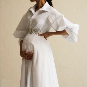 Nothing Fits But Elegant White Maternity Dress with Embellished Belt Size S/M
